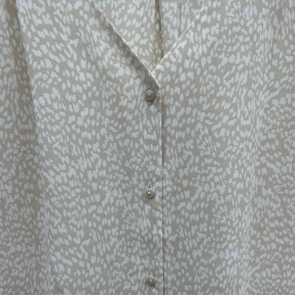 H&M Sheer Cream/White Buttoned Long Sleeve Blouse - Picture 2 of 4